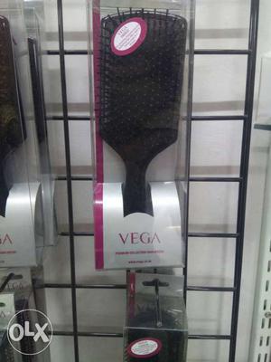 Vega branded hair comb - brand new box pack