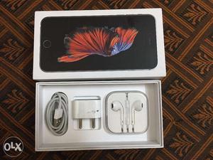 Apple iPhone accessories (NO PHONE)