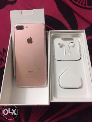Iphone 7 plus 128GB Rose gold 5months used Ear