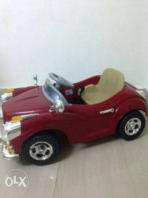 Offer kid's rechargeable battery operated CAR
