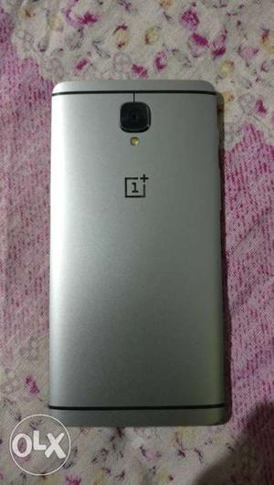 One plus 3 mobile is very good condition with 3