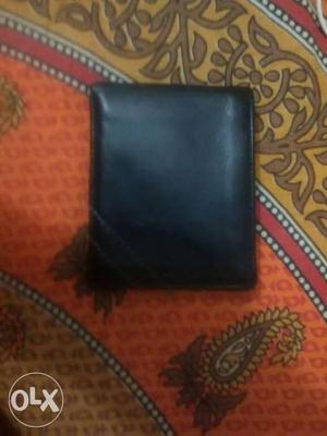 Peter England genuine leather wallet !!!mrp 