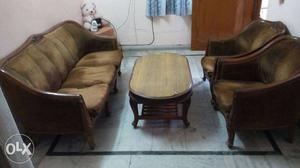 5seater sofa set with centre table just 