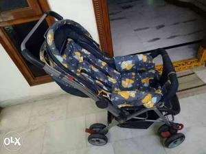 Baby's blue color Stroller