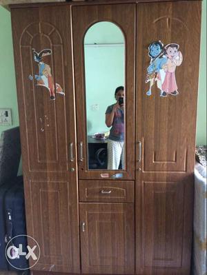 Brown Wooden 5-door Wardrobe With Mirror