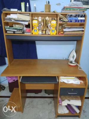 Brown Wooden Computer Desk With Hutch (STYLESPA)