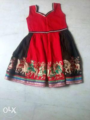 Cotton frock with chest 34 and waist 32 length 36