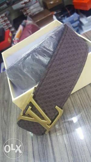 Gold Buckle Louis Vuitton Grey Leather Belt