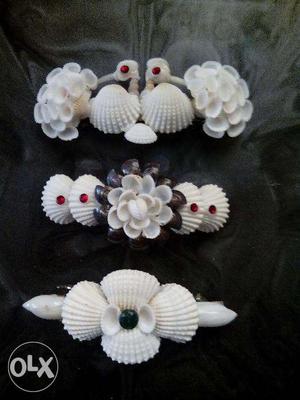 Hair clip set made of seashell (set of 3)
