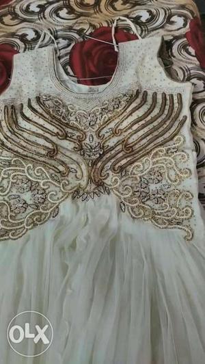 Long gown 1 time wore good condition