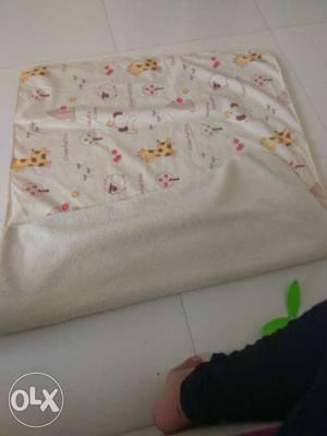 New 2 baby blankets and jula with kadi