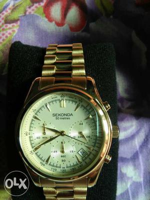 Round Gold Sekonda Chronograph Watch With Link Bracelet