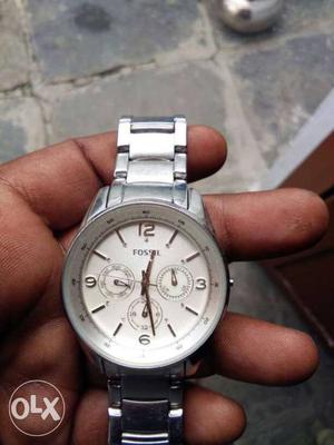 Round White-faced Fossil Chronograph Watch