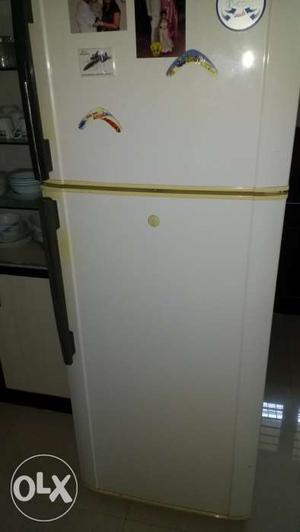 Samsang fridge good condition