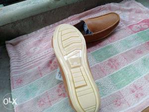 Size 8 and durable shoe