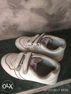 11 Number Child Shoes Good Condition