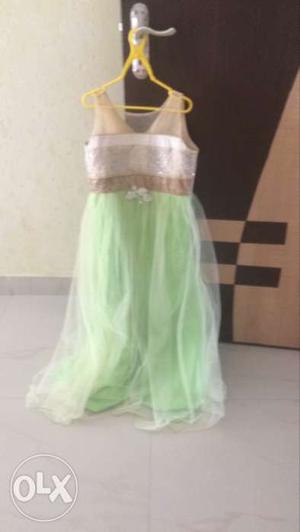 Beautiful party wear green frock for 5to10 year girls