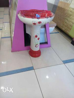 Altra company, wash basin full pedestal