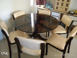 Beautiful round dining table with 6 chairs