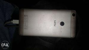 I sale my mobile letv le1s Eco 4g phone 3 GB Ram