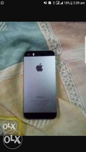 Iphone 5s space grey colour 16gb
