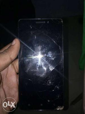 Lenovo k3note mah screen cracked with charger