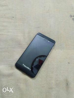 Only 4month used phone & Has good condition