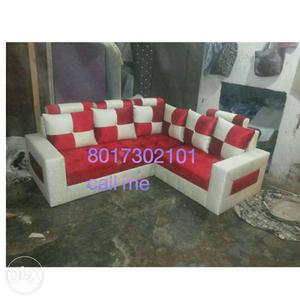 Red-and-white Velvet And Leather Corner Sofa With Throw