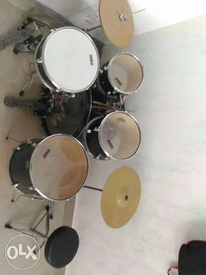 Black Drum Set + free double pedal. Good condition.