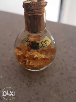 Brand new, Genuine Alaskan Gold flakes in a