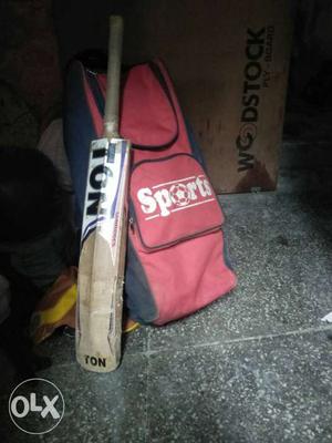 Brown And White Ton Cricket Bat