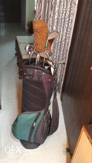 Full golf set with bag in good condition