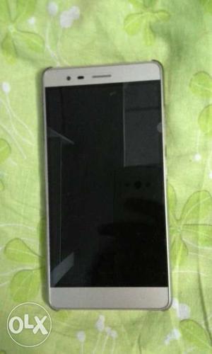 LENOVO VIBE K5 NOTE New phone with no usage at all.