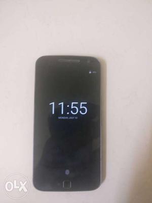 Moto G4 Plus 32GB with turbo charger. Excellent