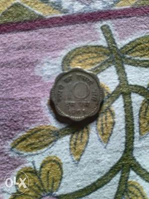 Old Indian coin 10 paisa 