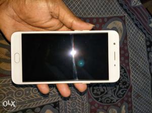 Oppo 32gb 5 month old with excellent condition