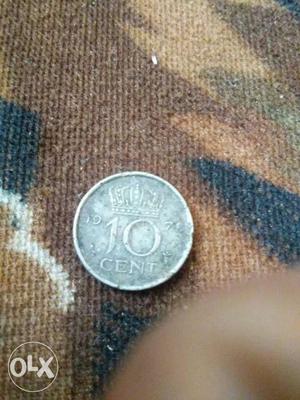 Round Silver 10 Cent Coin