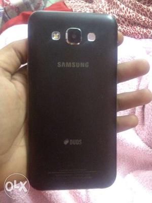 Samsung e7 with ful box bill charger without