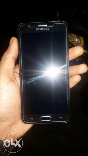 Samsung galaxy j7 prime in very good condition 4
