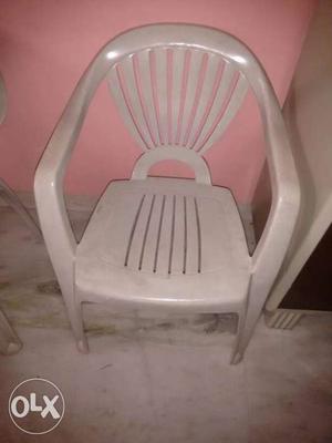 3 white chairs price 300 each.