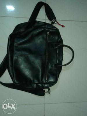 Black Leather 2-way Bag