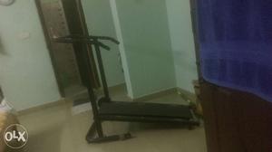 Fitness manual treadmill