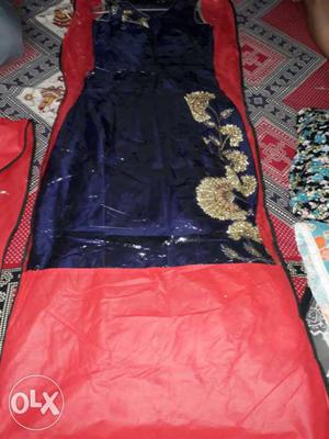 Full gown of silk