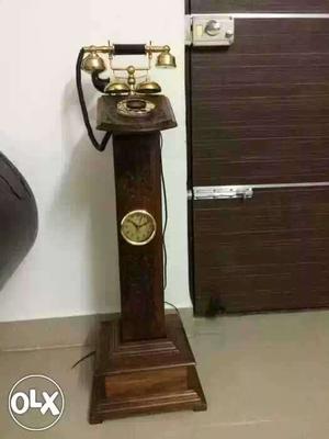 Good working condition Gramaphone  Stand