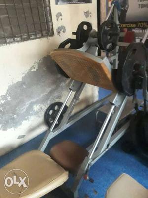 Gray,black,and Brown Gym Equipment