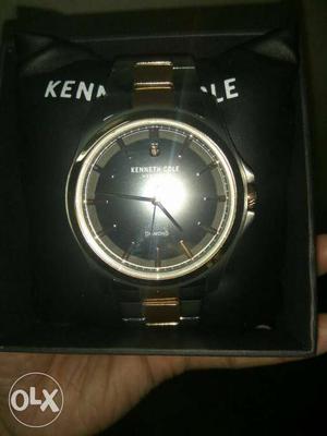Keneth and cole brand new watch with 2 years of
