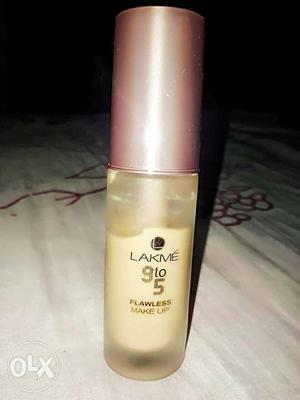 LAKME 9to 5 Flawless makeup foundation.