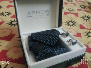 New arrow tie and coupling