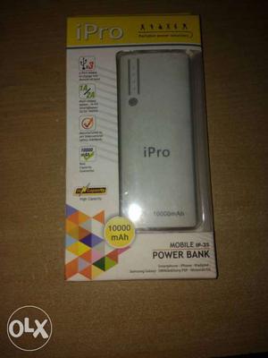 White IPro Mobile Power Bank In Box
