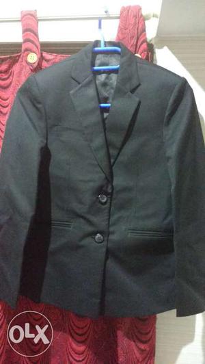 Women's blazer (colour black)